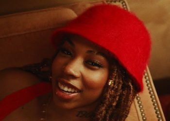 Rileyy Lanez – “Foul Play” (Video)