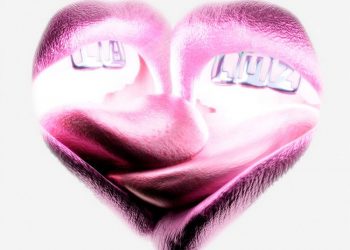 Kali Uchis – “La Luz” f. Jhay Cortez