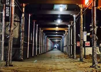 Rob Markman – “Hol Up”