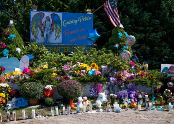 Man Mistaken for Brian Laundrie Says U.S. Marshals Burst Into His Hotel Room With Guns Drawn