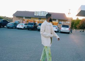 Khalid Drops “Present” Single
