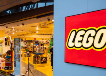 Lego Pledges to Make Its Products ‘Free of Gender Bias and Harmful Stereotypes’