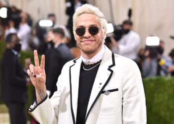 Pete Davidson Joins Kim Kardashian, Kourtney, Travis Barker, and Friends for Theme Park Outing