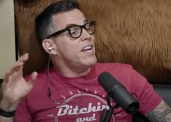 Steve-O Opens Up About Why ‘Wildboyz’ Opted to ‘Pretend That We Were in Africa’ for Lion-Grabbing Stunt