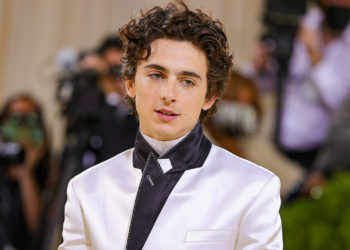 Here’s Your First Look at Timothée Chalamet As Willy Wonka