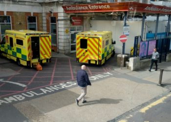 UK Pensioner Dies Of Heart Attack After Waiting Over An Hour For Ambulance
