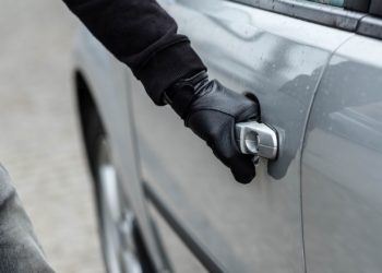 Carjacker Mistakenly Leaves a Selfie on Victim’s Phone