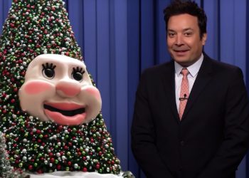 Jimmy Fallon Roasts Nova Scotia’s Infamous Talking Christmas Tree