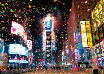 Here’s How People Are Reacting to New Year’s Eve in Times Square ‘Coming Back Full Strength’ for 2022