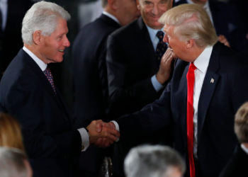 Pilot Testifies That Bill Clinton, Donald Trump, and Others Were Passengers on Jeffrey Epstein’s Plane