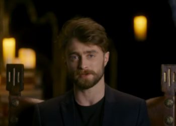 Daniel Radcliffe and Emma Watson Star in ‘Harry Potter’ Reunion Special Featurette