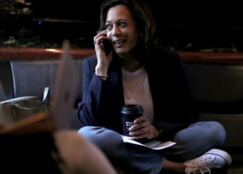 Report About Kamala Harris Being ‘Bluetooth-Phobic’ Is Getting Clowned