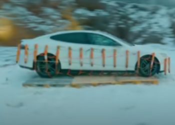 Video Shows Tesla Owner Strap Car With Dynamite and Blow It Up Rather Than Pay $22,000 in Repairs