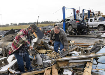 Kentucky Gov. Expects ‘70 to 100 Deaths’ After Tornado Rips Through Several Midwest States