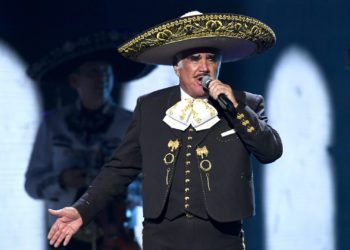 Vicente Fernández, Famed Mexican Singer, Dies at 81