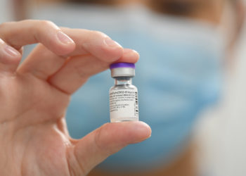 Two New York Nurses Arrested for Selling COVID-19 Vaccine Cards for $1.5M Profit