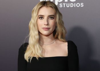 ‘Harry Potter’ Reunion Special Mistakenly Uses Emma Roberts’ Childhood Photo Instead of Emma Watson’s