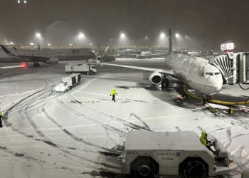 More Than 3,500 Flights Canceled as Nor’easter Pummels East Coast