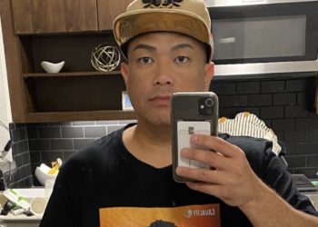 40 Year-Old Comedian Who Died From COVID-19 Texted Brother He Wished He Got Vaccinated