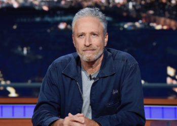 Jon Stewart Set to Be Honored With 2022 Mark Twain Prize for American Humor