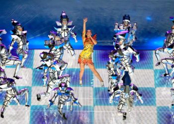 Dancers Criticize Requests for Unpaid Super Bowl Halftime Volunteers to Put in 72 Hours of Work