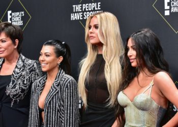 People Are Sounding Off on Study That Says Those Who Worship Celebrities May Be Less Intelligent