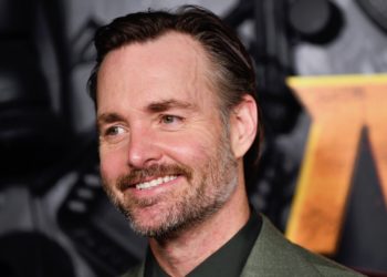 Will Forte’s ‘SNL’ Monologue Gets Crashed by Kristen Wiig and Willem Dafoe