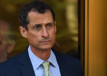 Anthony Weiner to Co-Host Radio Show With Guardian Angels Founder Curtis Silwa
