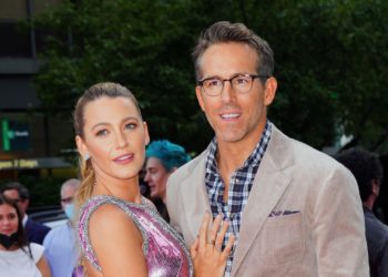 Blake Lively and Ryan Reynolds to Match Up to $1 Million in Donations to Ukrainian Refugees