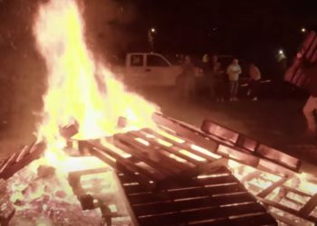 Right-Wing Tennessee Pastor Livestreams Book Bonfire With ‘Occultic Materials’ Like ‘Harry Potter’ and ‘Twilight’