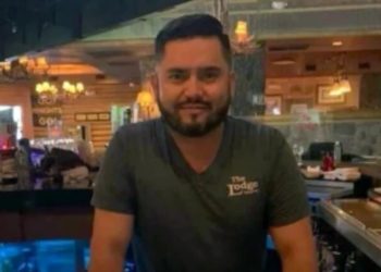 Bartender Suing Employer After Allegedly Being Forced to Repay Money Stolen in Armed Robbery