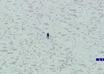 Man Rescued After Wandering 1,000 Feet From Shore on Frozen Lake Michigan in Chicago