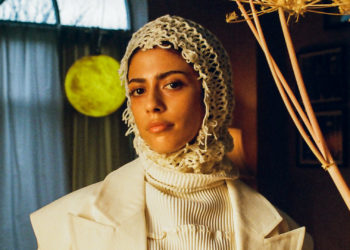 Toronto Muslim Artist Nemahsis Says a Man Was Afraid of Her on a Flight