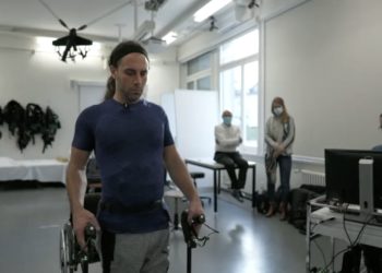 Paralyzed Man Regains Ability to Walk Thanks to Spine Chip Implant