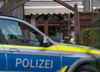1 Man Dead, Multiple People Hospitalized Due to Spiked Champagne at Bar in Bavaria