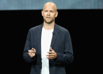 Spotify CEO Shares Letter to Employees Addressing Joe Rogan’s Use of N-Word