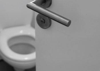 Boston Man Reportedly Stabbed Following Argument About Not Flushing MBTA Station Toilet