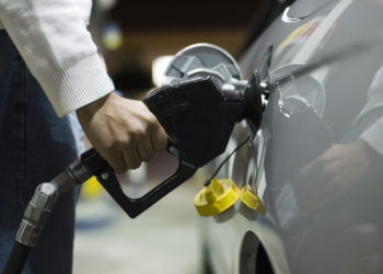 U.S. Gas Prices Hit All-Time High Amid Talks of Banning Russian Oil