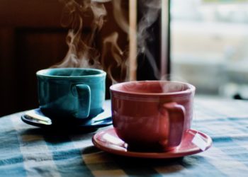 US Agencies Sue Company for Improperly Advertising Herbal Tea as COVID-19 Treatment