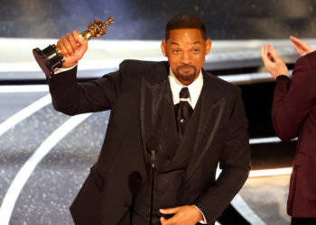 Will Smith Issues Apology to Chris Rock After Slapping the Comedian at Oscars: ‘I Reacted Emotionally’
