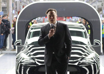 Elon Musk Hit With Proposed Class Action Lawsuit Over Twitter Shares