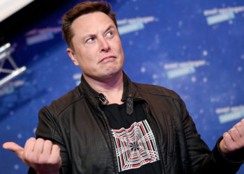Elon Musk Reportedly Contemplating Monetizing Twitter With Embedded and Quote Tweets