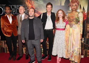 ‘Fantastic Beasts’ Tops Box Office With Franchise Low $43 Million Opening