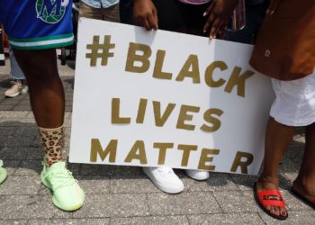 Man Charged With Hate Crimes After Allegedly Leaving Nooses and Racist Notes for BLM Supporters
