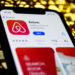 Airbnb Guest Says She Was Robbed in Viral TikTok, Commenters Suggest Hosts Did It