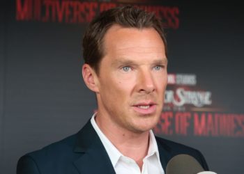 Benedict Cumberbatch Makes a Joke About Losing an Oscar to Will Smith in ‘SNL’ Monologue