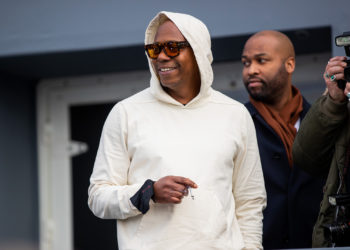 Dave Chappelle Jokes About Hollywood Bowl Attack Following Incident, Says ‘I Felt Good My Friends Broke His Arm’