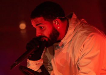 Drake Randomly Putting Addison Rae’s Hand on His Head in Photoshopped IG Pic Receives Reaction From TikTok Star