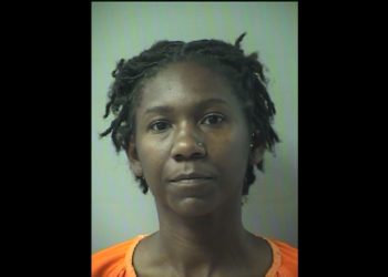 Florida Mother Charged After 3-Year-Old Discovered Sleeping on Sidewalk While She Was Allegedly at Club