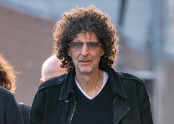 Howard Stern Blasts Hollywood for Treating Will Smith Differently Than Dave Chappelle Attacker
